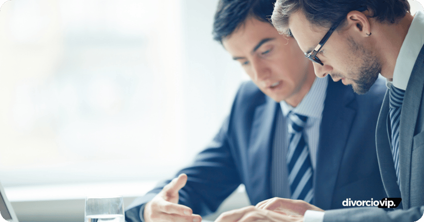 Cuanto cobra un abogado por un divorcio de mutuo acuerdo